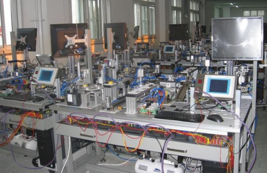 自動化技術與計算機技術開發的融合創新
